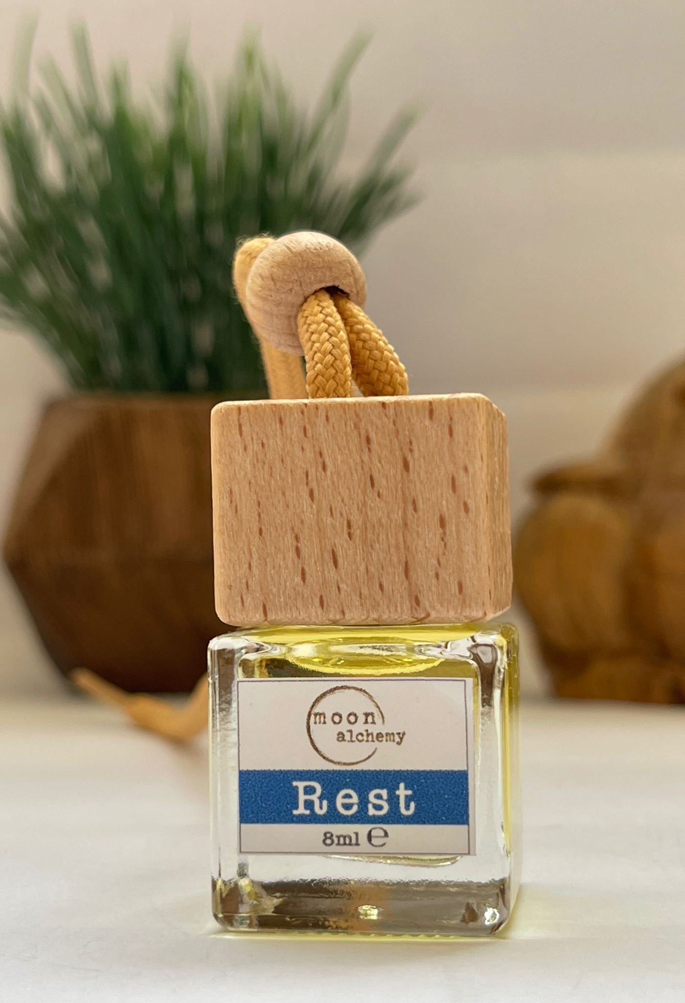 Rest - Luxury Aromatherapy Car Diffuser